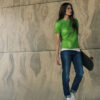 HEAVY T-SHIRT LADY - Apfelgrün - Model