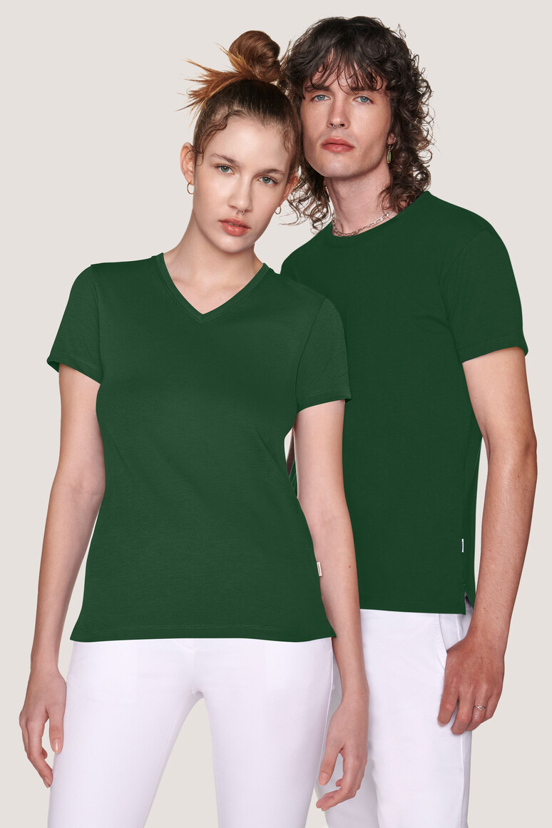 Hakro Cotton-Tec-Shirt Damen - 072-tanne - Model